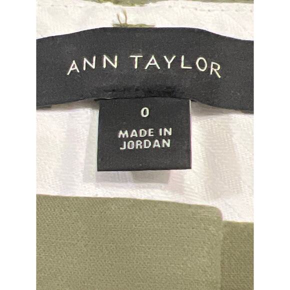 Ann Taylor Women’s Straight Stretch Casual Ankle Pants Size 0 Green Mid Rise - Picture 4 of 4